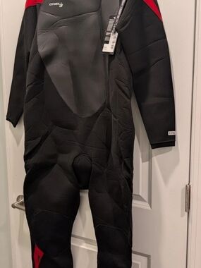 O'Neill Black Wetsuit with Red Accents